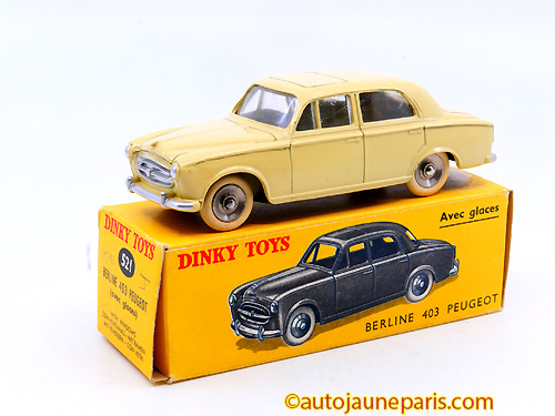 Dinky Toys France 403 avec vitre