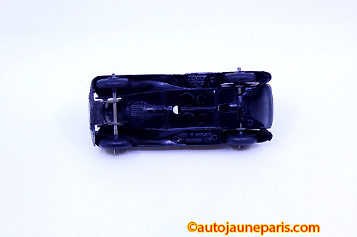 DINKY TOYS voiture AUSTIN 7 JAUNE CLAIRE ref 35c 1950', siege argent